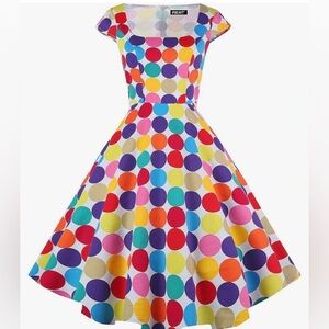 2 XL cotton and 
Spandex swing dress with pockets! Perfect for spring!